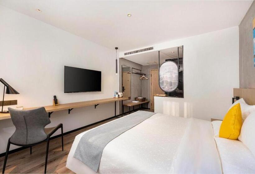 Starway Hotel Shenyang Tiexi Dream Factory