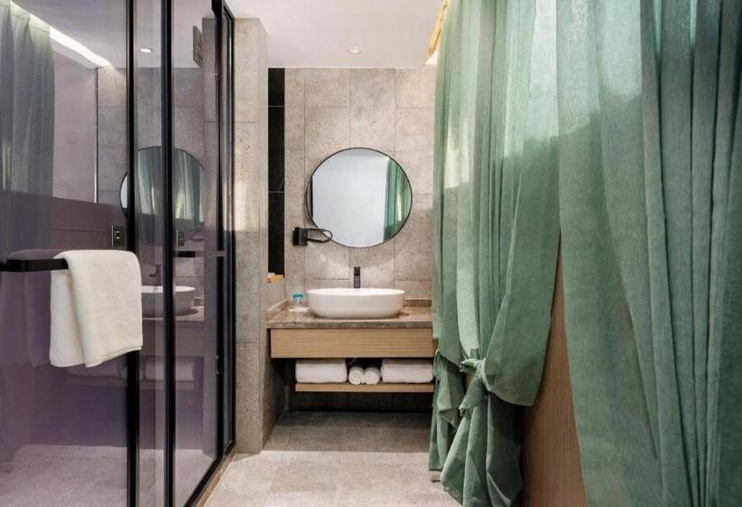 Starway Hotel Shenyang Tiexi Dream Factory