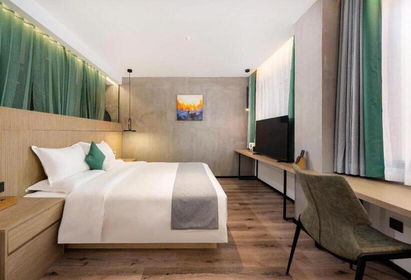 Starway Hotel Shenyang Tiexi Dream Factory