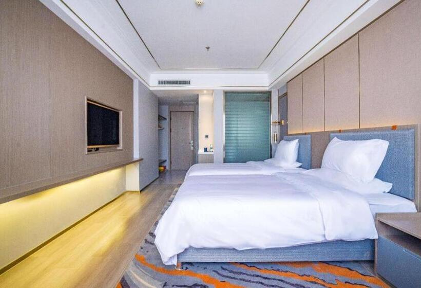 Starway Hotel Urumqi Nanhu Plaza