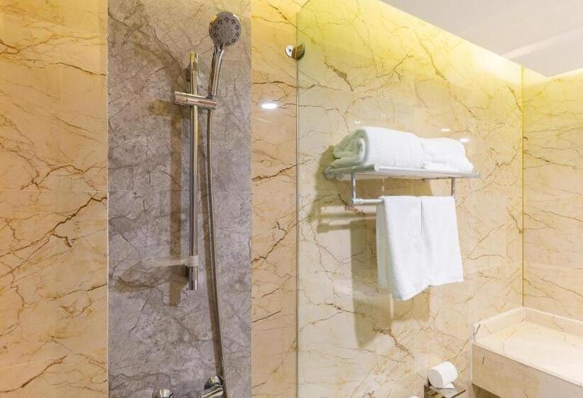 Starway Hotel Xinning Haihu New Area Xinhualian