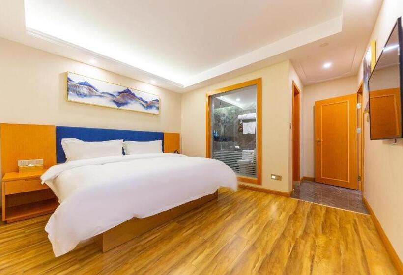 Starway Hotel Xinning Haihu New Area Xinhualian