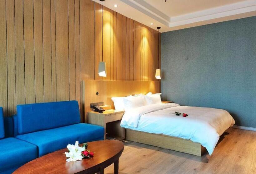 Starway Hotel Xinyi Nanjing Road
