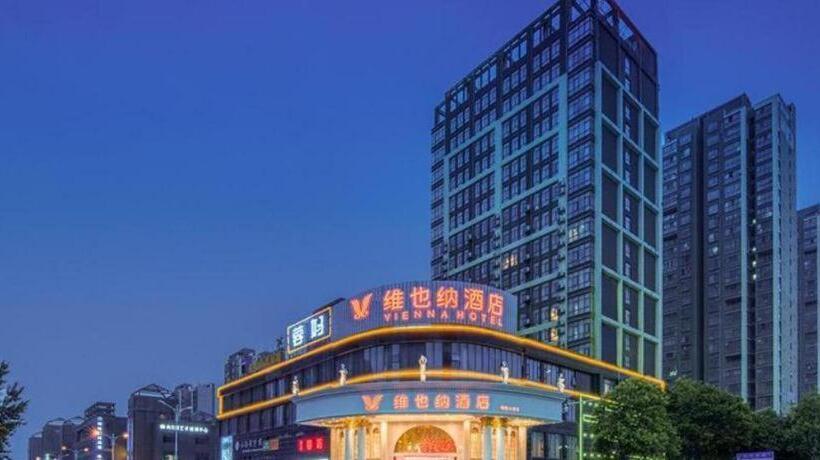 Vienna Hotel Anhui Suzhou Fuxiao Avenue
