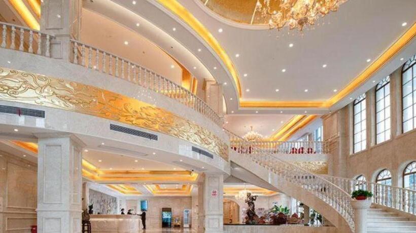 Vienna Hotel Anhui Suzhou Fuxiao Avenue