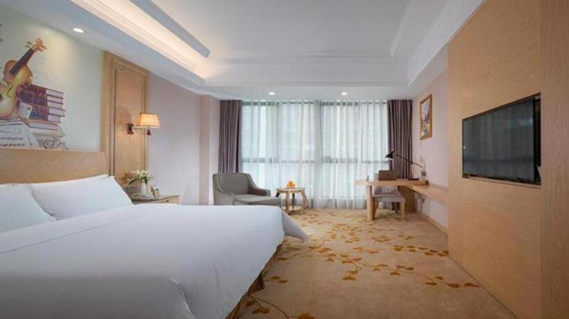 Vienna Hotel Anhui Suzhou Fuxiao Avenue