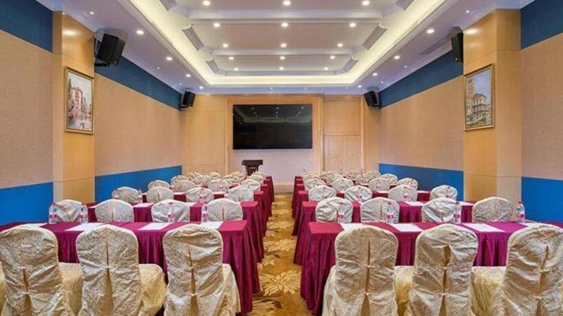 Vienna Hotel Guangdong Meizhou Fengshun