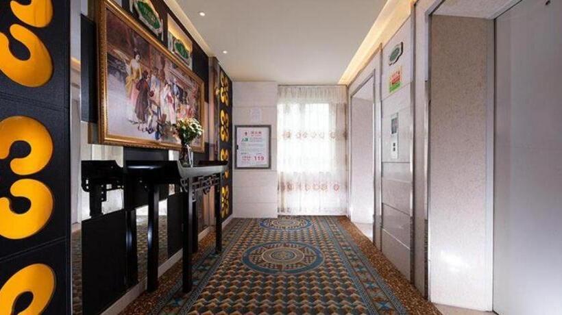 Vienna Hotel Guizhou Zunyi Medical School