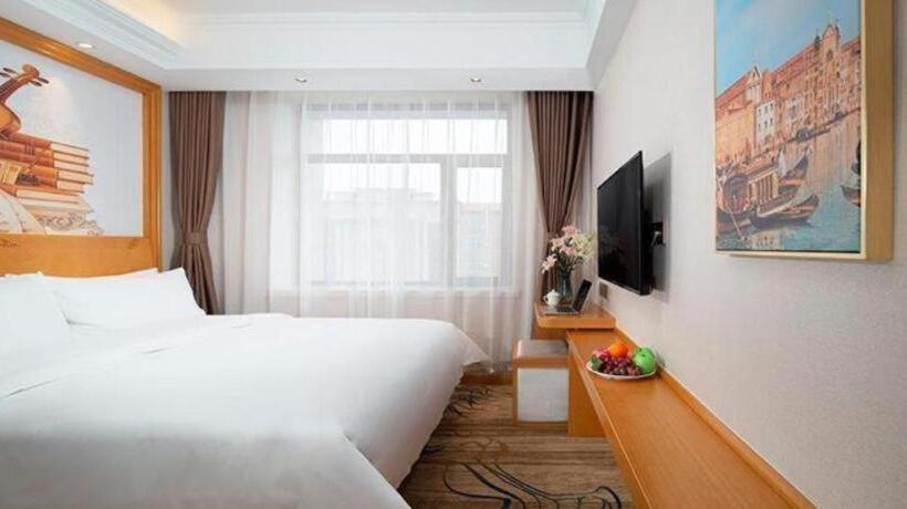 Vienna Hotel Jilin Dunhua High Speed Railway Station