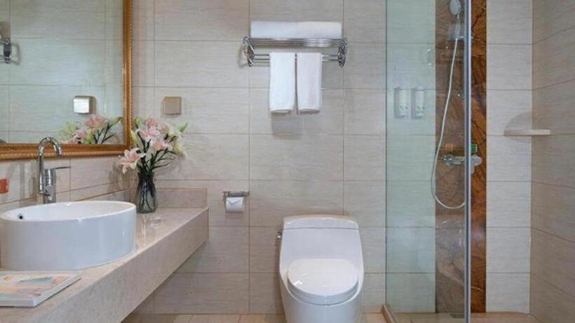 Vienna Hotel Jilin Dunhua High Speed Railway Station