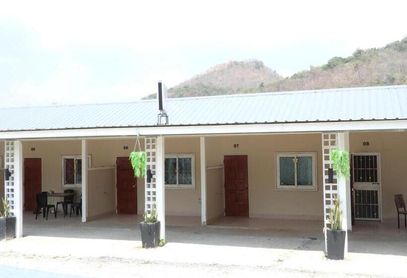 888 Khaoyai Private Room