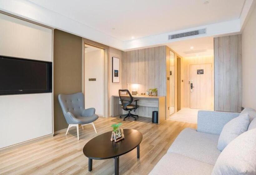 Atour Hotel Suqian Fazhan Avenue