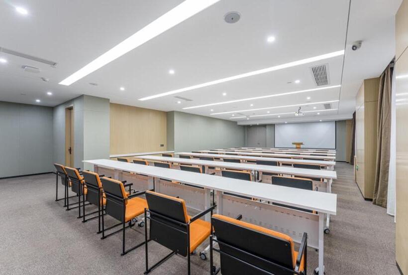 Atour Hotel Xiamen Airport Wuyuan Bay