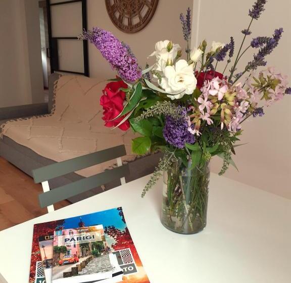 Bed and Breakfast La Maison De Sama à Paris Près Du Métro