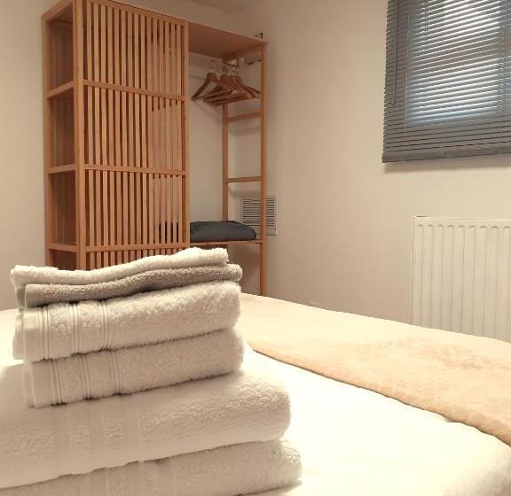 Bed and Breakfast La Maison De Sama à Paris Près Du Métro