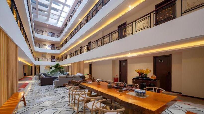 Borrman Hotel Yuxi Yuxing Road