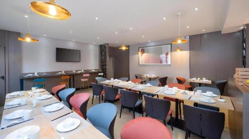 Borrman Hotel Yuxi Yuxing Road