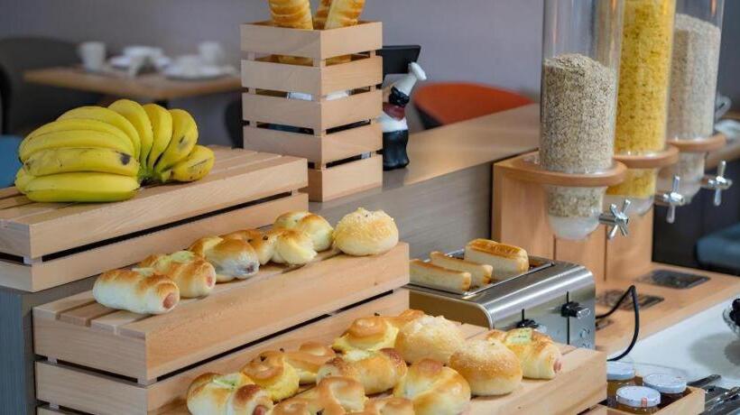 Borrman Hotel Yuxi Yuxing Road