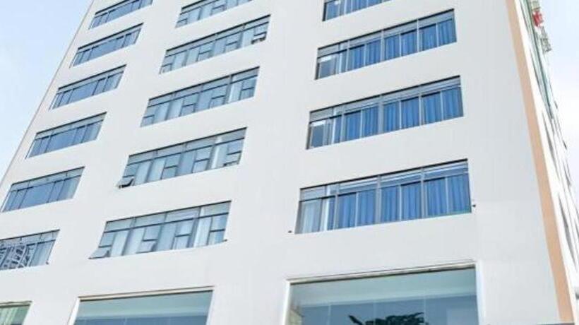 Borrman Hotel Zhanjiang Wuchuan Jinsha Plaza