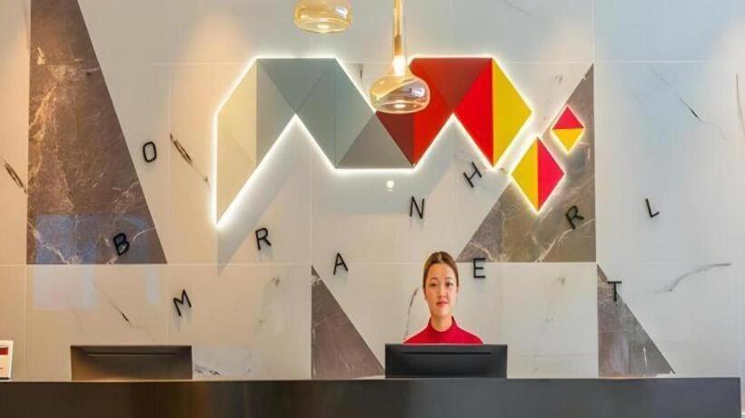 Borrman Hotel Zhanjiang Wuchuan Jinsha Plaza