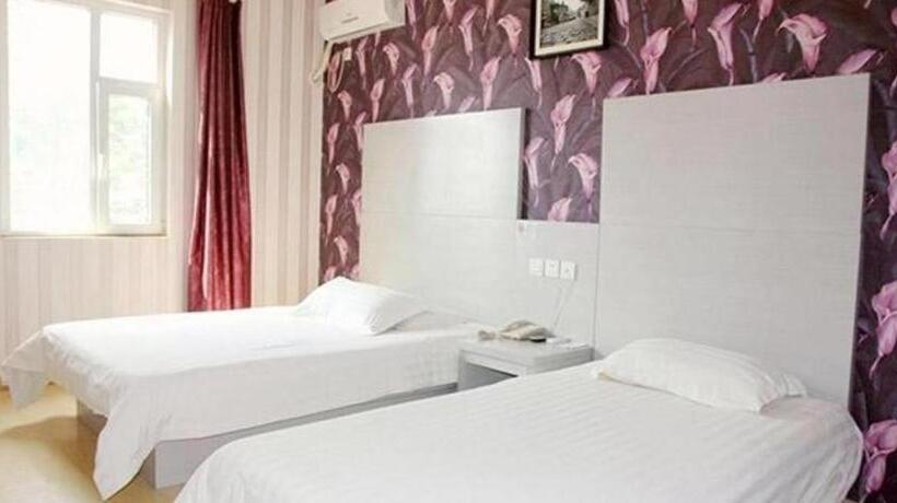 City 118 Hotel Qingdao Licang Pedestrian Street