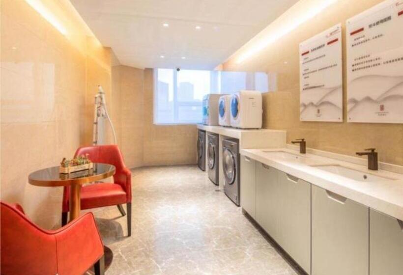 E Cheng Hotel Shenyang North Railway Station