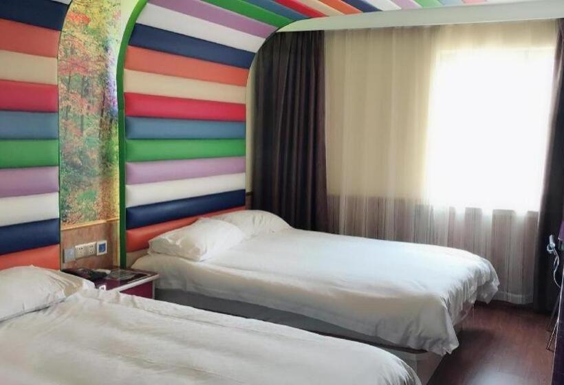 Ease Hotel Shanghai Chuanhuan Nan Road Chuansha Metro Station