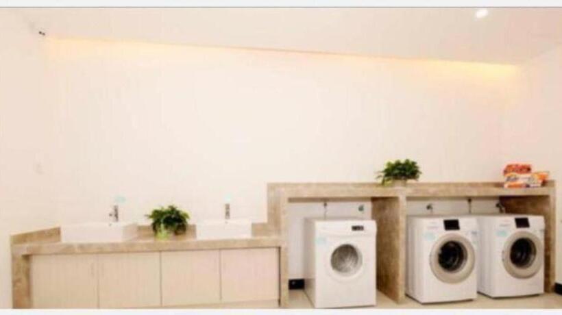 Echarm Hotel Changsha Window Of The World Broadcasting And Exhibition Center