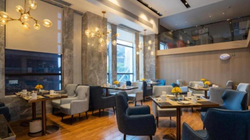 Echarm Hotel Guiyang Huaxi University Town Meidi Guobinfu