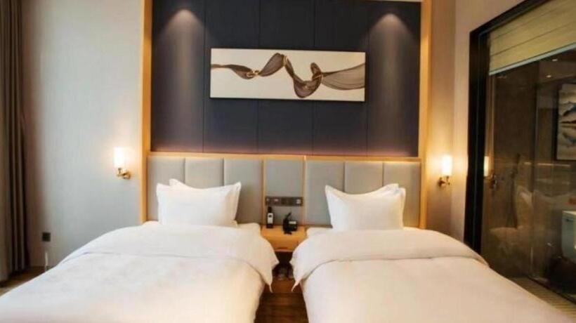 Greentree Eastern Hotel Yunnan Shangri La Yangtang Road