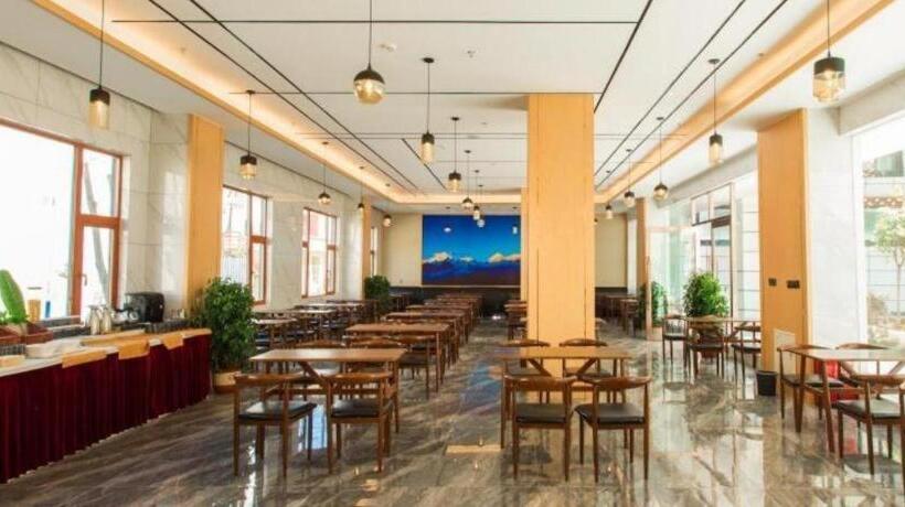 Greentree Eastern Hotel Yunnan Shangri La Yangtang Road