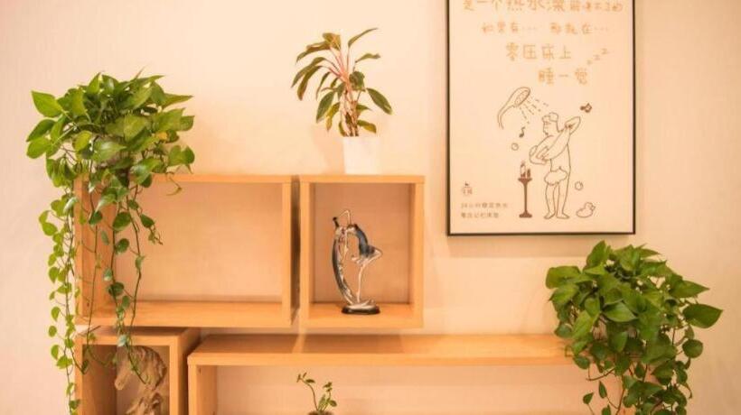 Hanting Hotel Baoding Yi County Culture Square