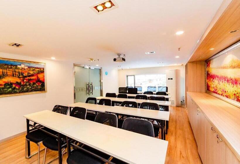 Hanting Hotel Baotou A Erding Street Museum