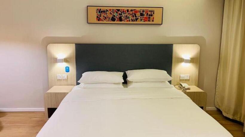 Hanting Hotel Kaili International Trade Shopping Center