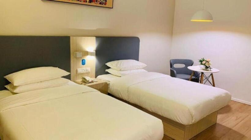 Hanting Hotel Kaili International Trade Shopping Center