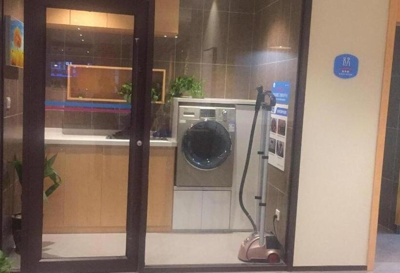 Hanting Hotel Suzhou Lingbi County