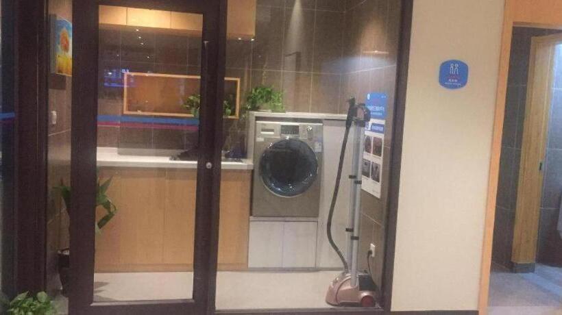 Hanting Hotel Suzhou Lingbi County