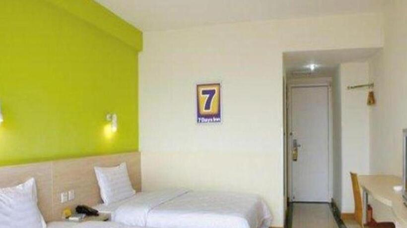 בית מלון כפרי 7 Days Inn Turpan Shanshan Kumtag Desert