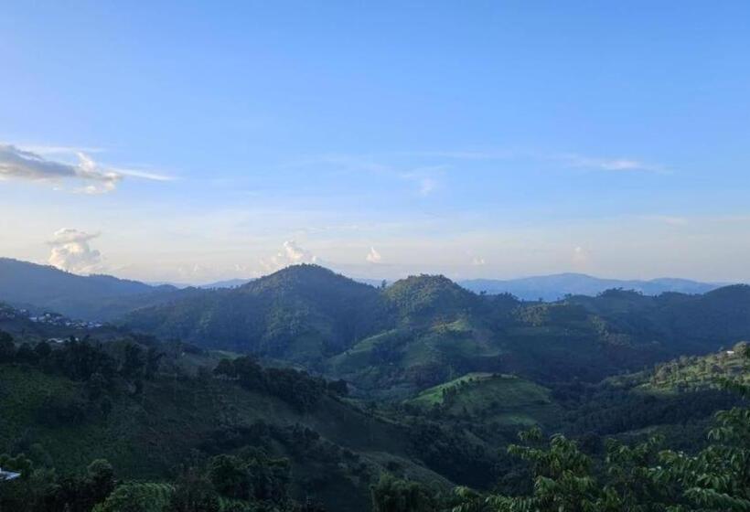 Отель Baan Hom Muen Li