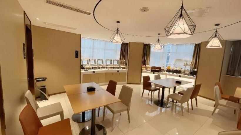 호텔 City Comfort Inn Baoding Railway Station