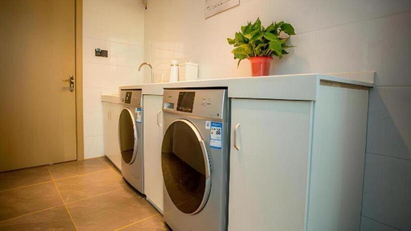 호텔 City Comfort Inn Baoding Railway Station