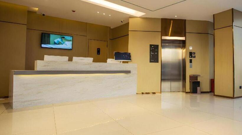 호텔 City Comfort Inn Baoding Railway Station