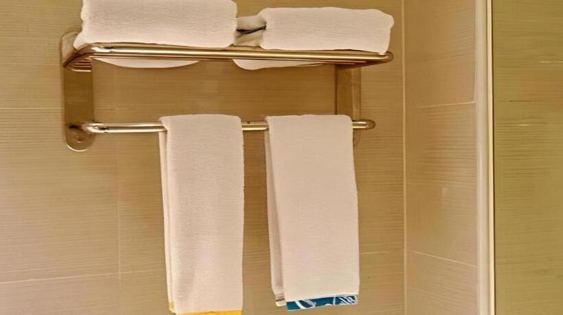 Отель City Comfort Inn Foshan Kuiqi Road Metro Station