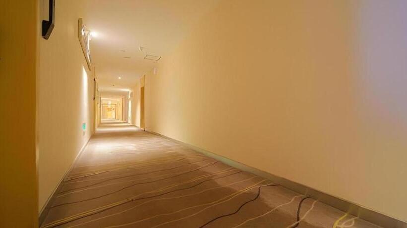 Отель City Comfort Inn Foshan Kuiqi Road Metro Station