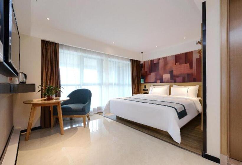 Отель City Comfort Inn Guiyang Financial City Convention Center Metro Station