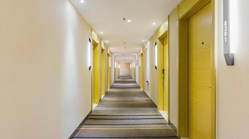 호텔 City Comfort Inn Heyuan Wanlong City Railway Station