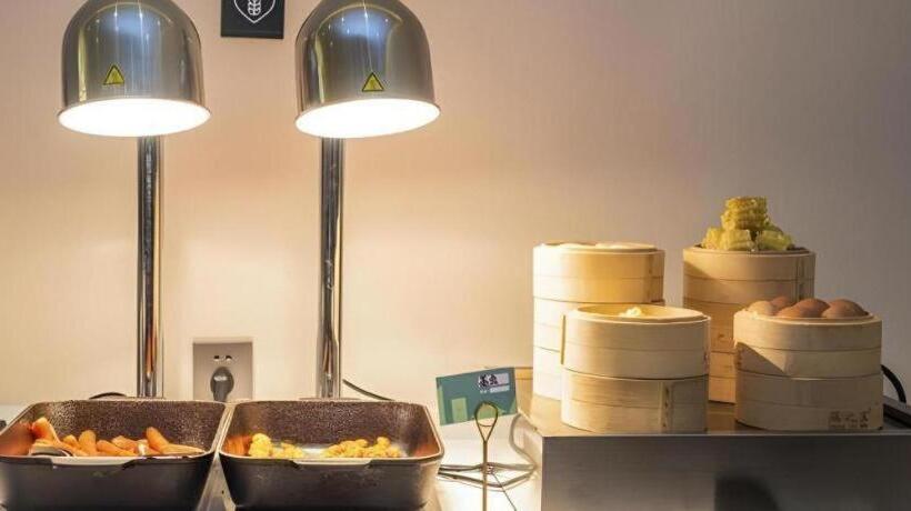 בית מלון כפרי City Comfort Inn Luoyang Yanshi Baima Temple