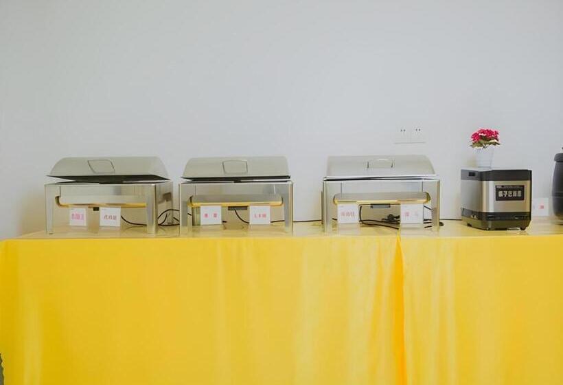 ホテル City Comfort Inn Nanchang Bayi Square Metro Station Wushang