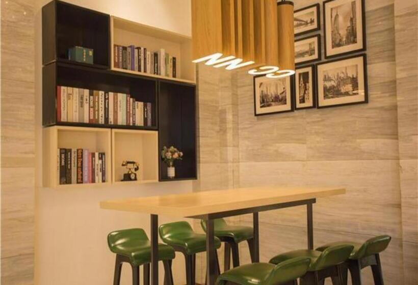 ホテル City Comfort Inn Nanchang Guanying Road Metro Station Maya Paradise