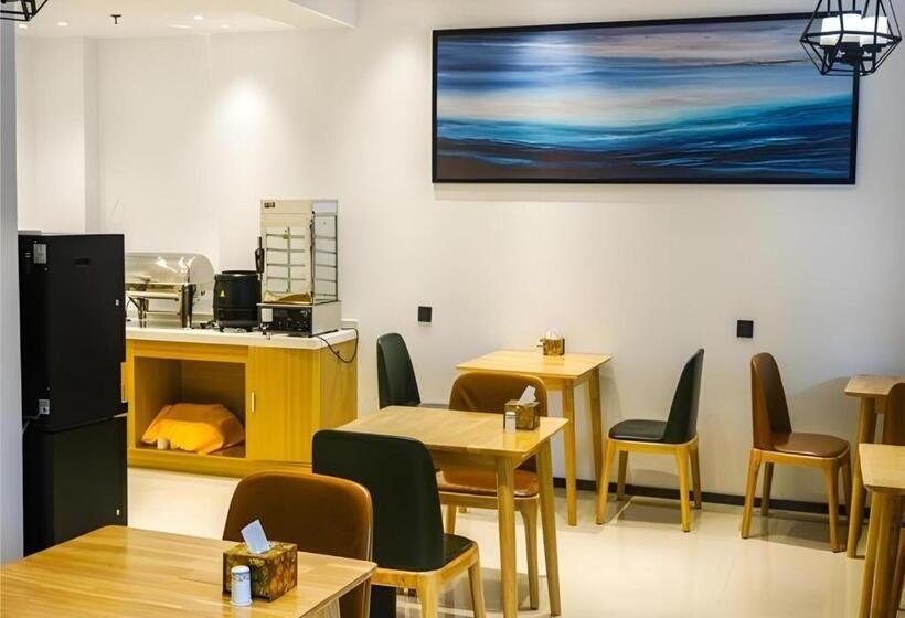 هتل City Comfort Inn Shijiazhuang Zhonghua Street 2nd Hospital North Courtyard